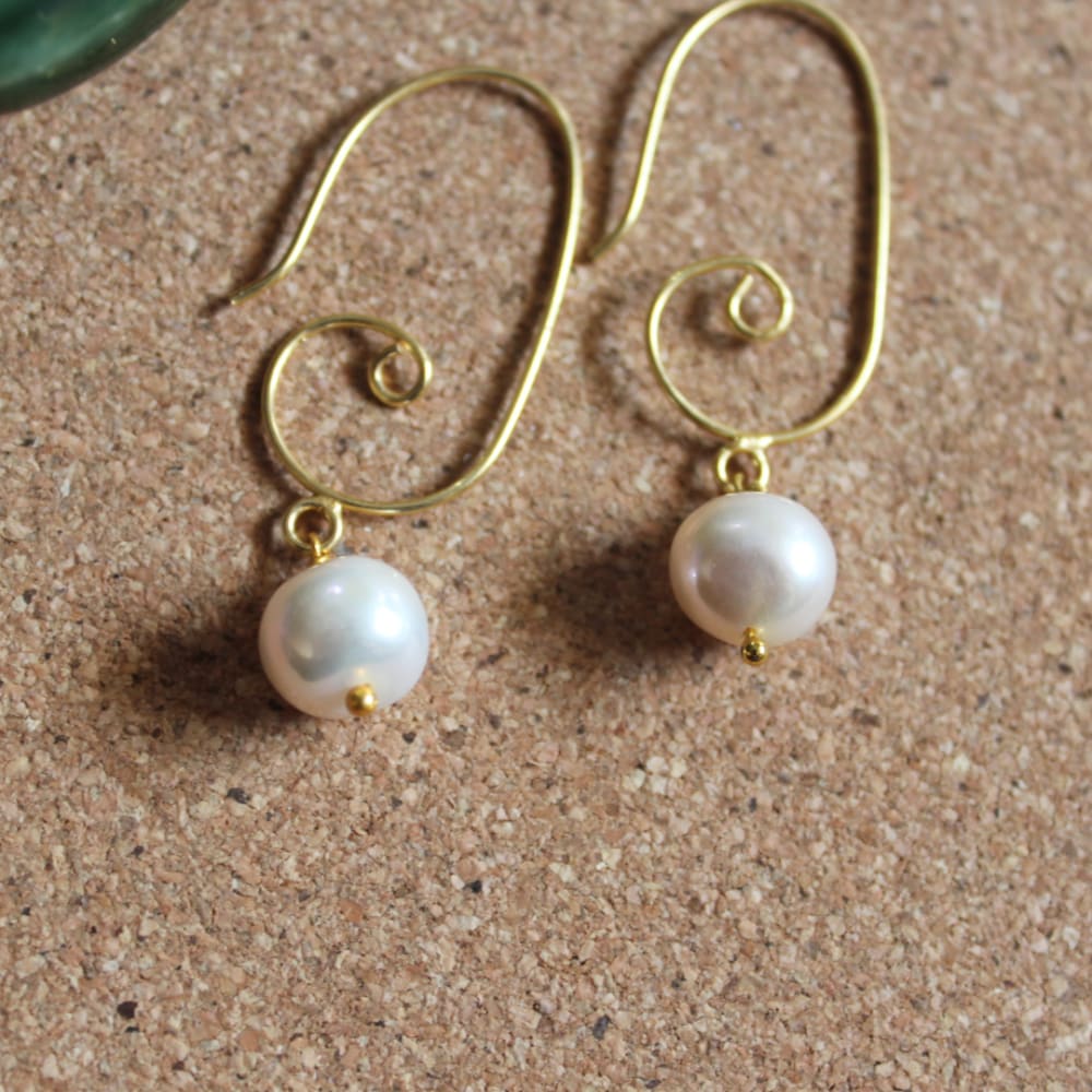 #39 - Spherical Pearl Earrings - ONEarth