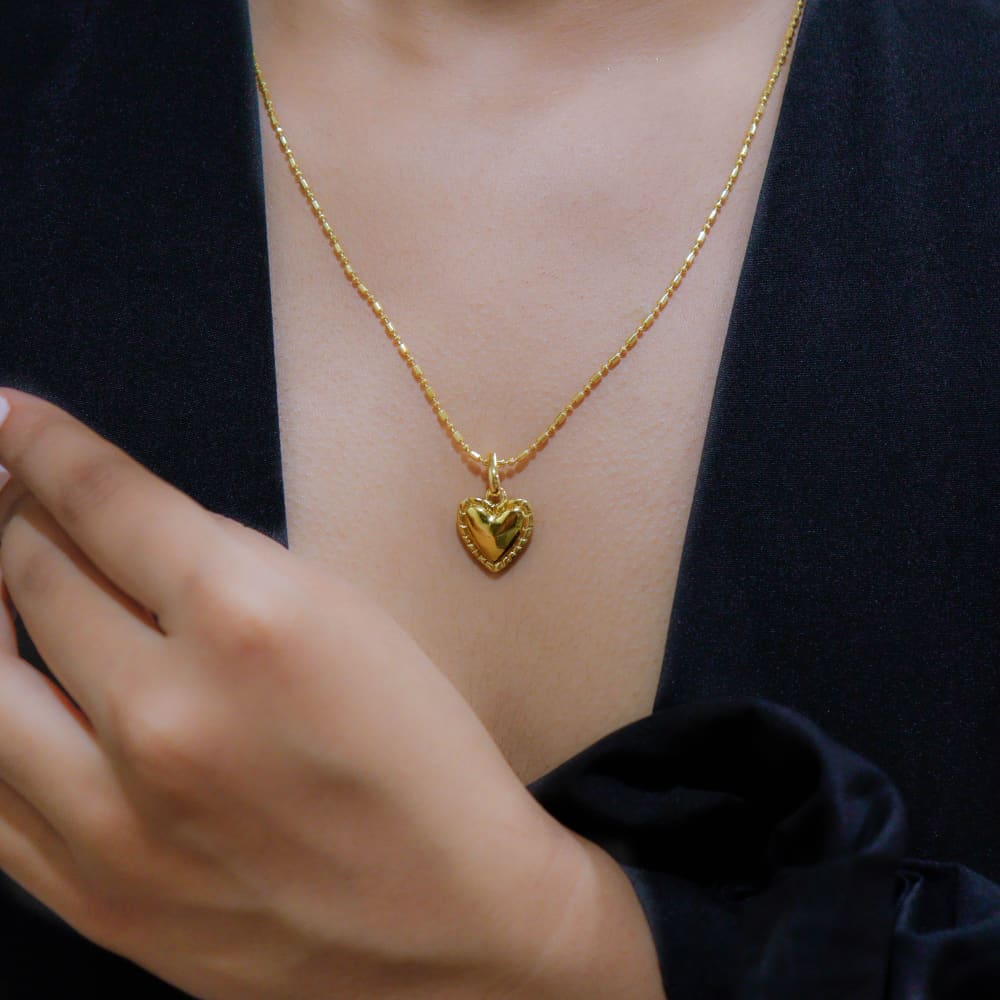 Golden Heart Pendant with Chain - Jewellery