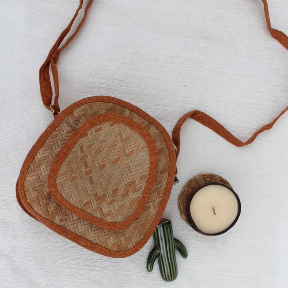 Oval Shital Pati & Jute Sling Bag - Bags