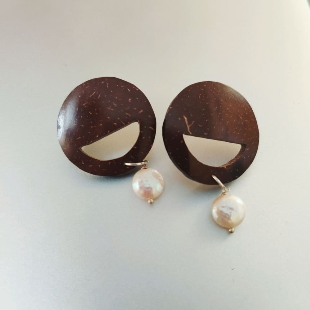 Pearl & Round Coconut Shell Earrings - Golden - Jewellery